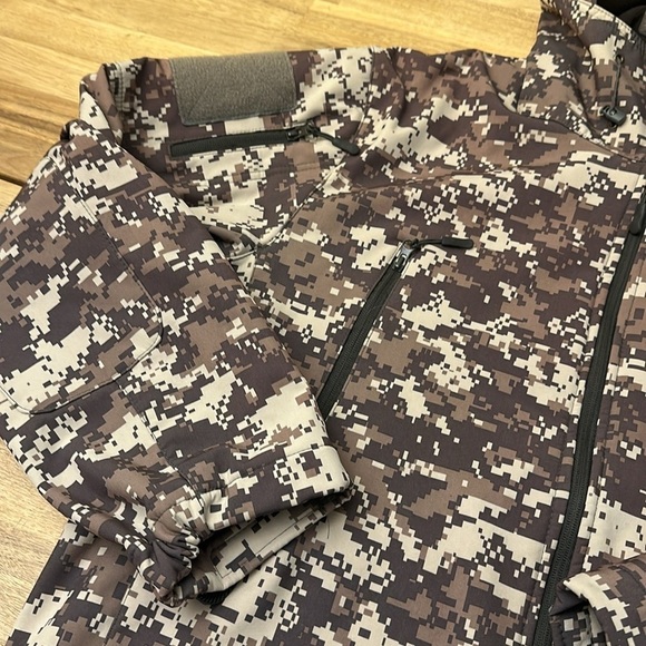 TACTICAL MILITARY ⭐️ softshell jacket - Picture 6 of 9